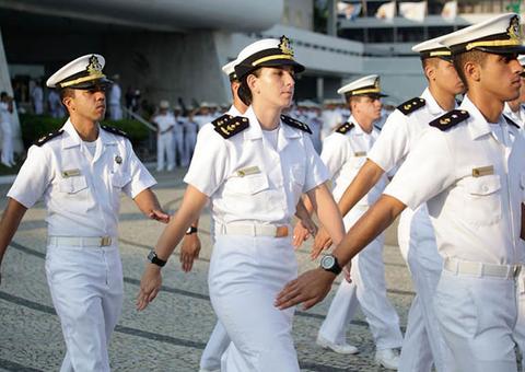 Marinha abre inscrições para concurso com mais de 30 vagas em Escola Naval 