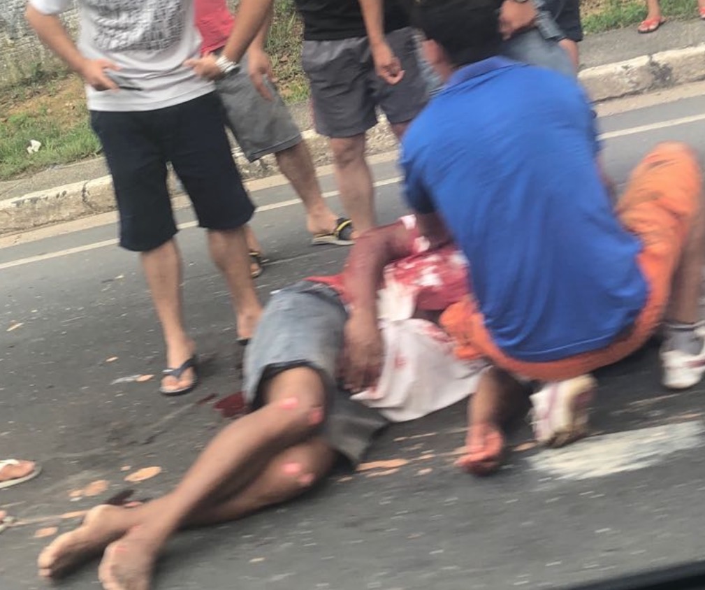 Homem fica ferido em acidente na Avenida do Turismo em Manaus