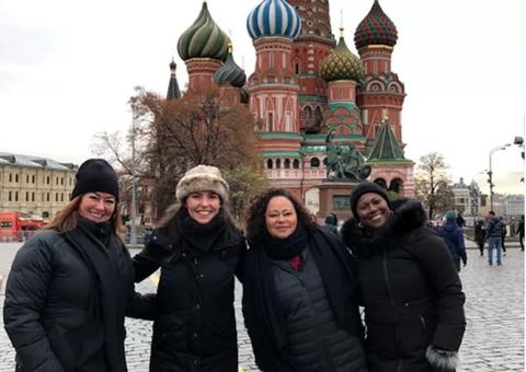 Mãe de Neymar é detonada na web em estreia de programa na Globo