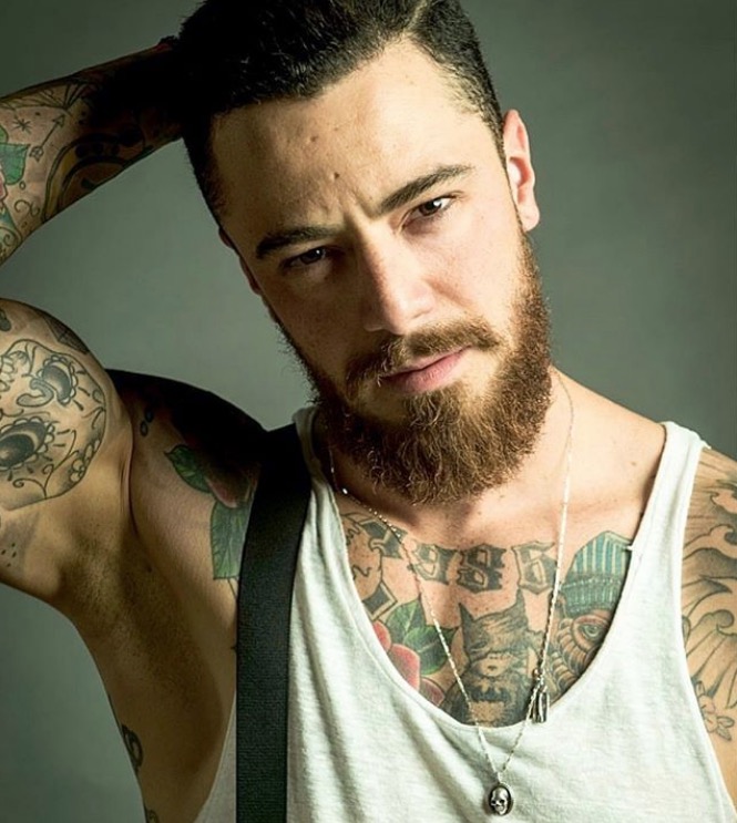  Felipe Tito dá lição após DJ afirmar que não faz sexo oral em mulheres