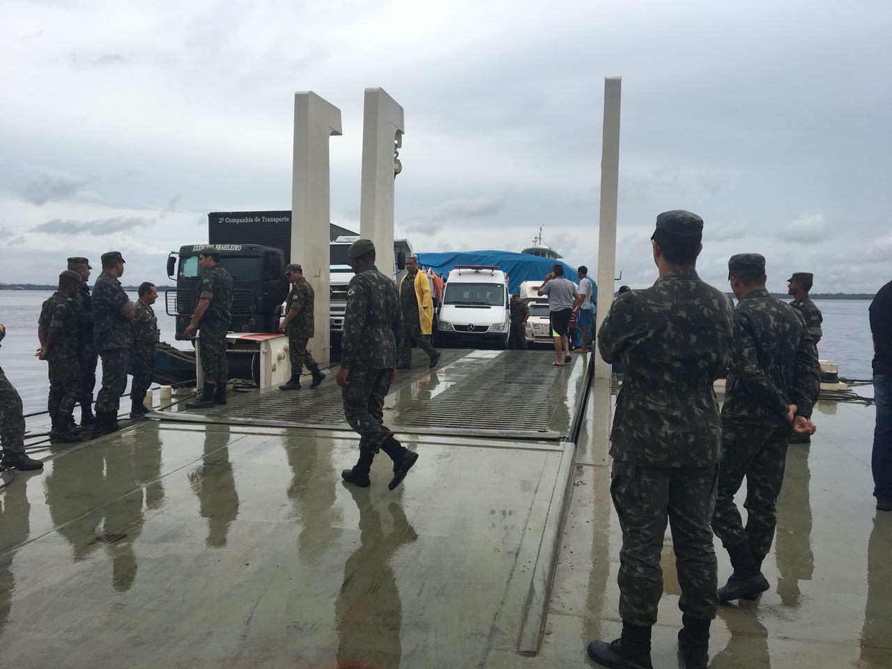 Reforço do Exército Brasileiro desembarca em Manaus para 'Operação Acolhida'