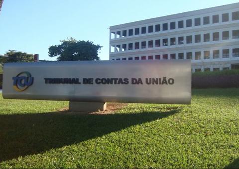 Prefeito é condenado a devolver R$ 137 mil aos cofres públicos