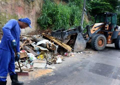 Lixeira viciada se transforma em jardim na Cidade Nova