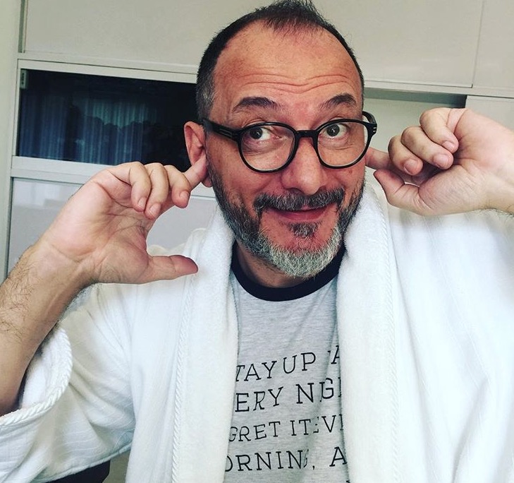 Britto Jr. rebate críticas por detonar Sabrina Sato