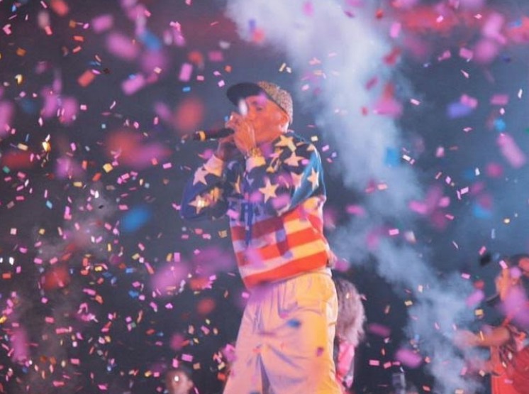 Baile das Santinhas promove lançamento do DVD de MC Picolé