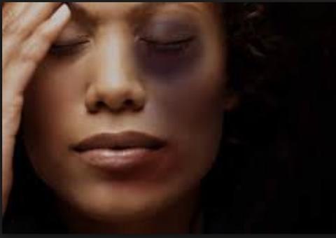 Polícia investiga suposta agressão de mãe de aluno a diretora da escola em Manaus 