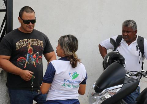 Prefeitura realiza trabalho de conscientização ambiental em zonas de Manaus  