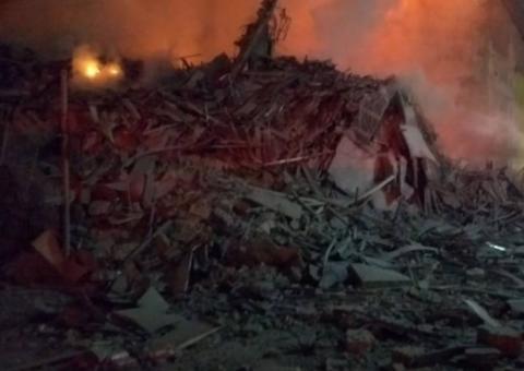 Bombeiros encontram mais fragmentos de ossos em local de desabamento em SP 