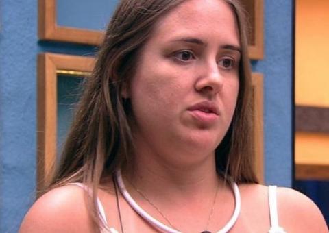 Ex-BBB Patrícia emagrece 8 kg e mostra resultado; compare