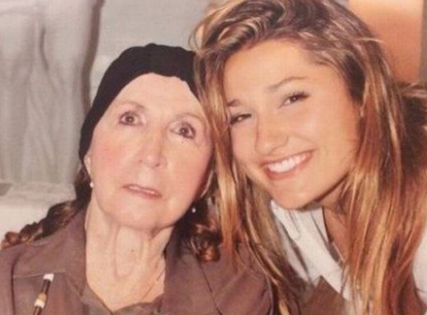 Sasha deixa mensagem para avó após morte: 'minha Aldinha'