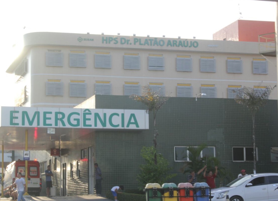 Durante caminhada, homem leva dois tiros de dupla misteriosa em Manaus