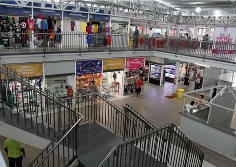 Galerias populares realizam bazar do Dia das Mães  em Manaus 