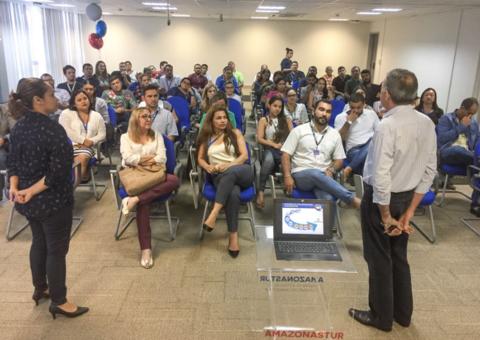 Governo anuncia investimento para o turismo durante comemoração de 15 anos da Amazonastur