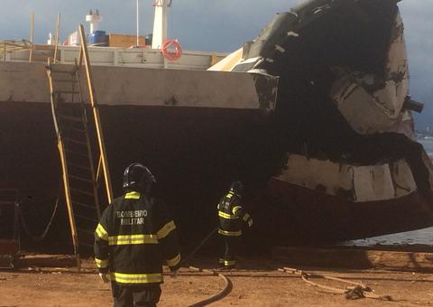 Sobrevivente de explosão em balsa recebe alta de hospital em Manaus
