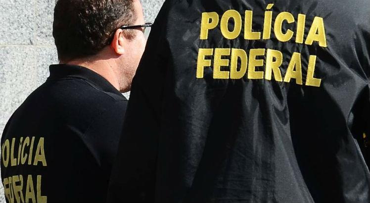 PF deflagra operação contra racismo e ameaças praticadas na internet