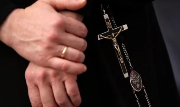 Freiras são presas acusadas de torturarem 65 crianças em abrigo