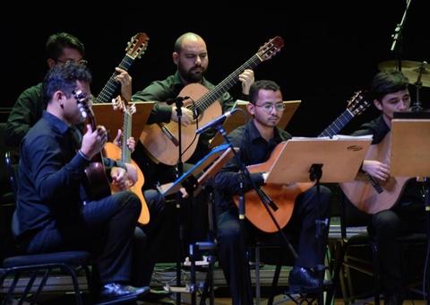 Orquestra de Violões do Amazonas faz homenagem as Mães 