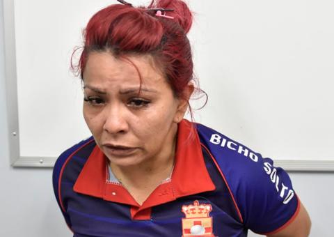 Manicure foragida é presa com drogas avaliadas em R$ 50 mil em Manaus