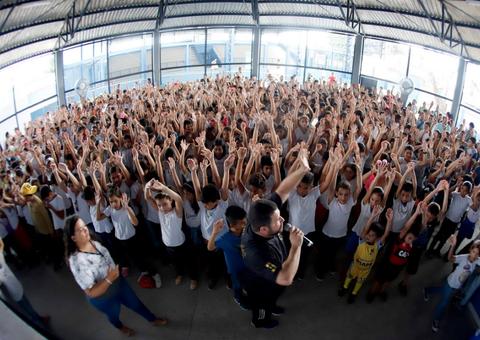 Arte Comunidade leva alegria, integração e inclusão a mais de 800 crianças 