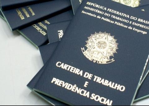 Após 6 meses de vigência, reforma trabalhista espera regulamentação