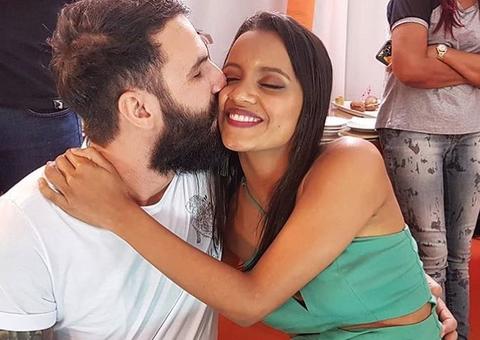 Ex-bbb Wagner fala sobre distância de Gleici e se declara