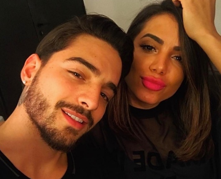 Um ano após briga, Anitta e Maluma fazem as pazes 