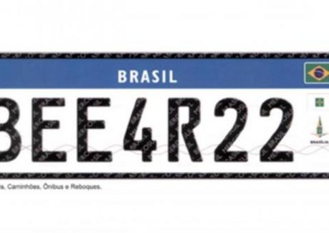 Novas placas de veículos com padrão Mercosul devem ser implementadas até dezembro