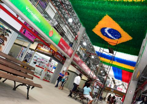 Shopping e Galerias de Manaus ganham decoração especial para a Copa do Mundo
