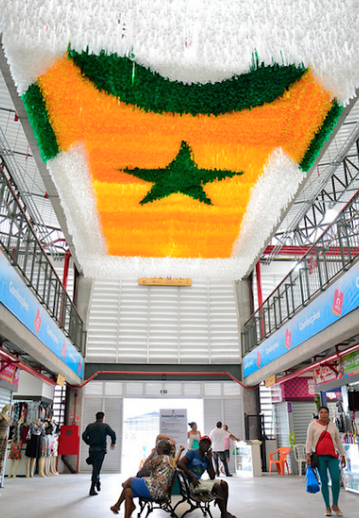 Shopping e Galerias de Manaus ganham decoração especial para a Copa do Mundo