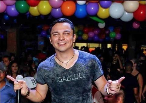João de Barro comemora aniversário da Gang do Forró neste sábado 