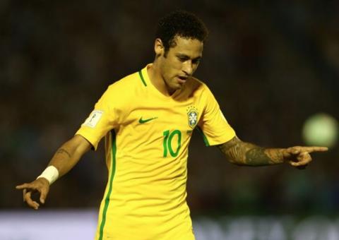 Neymar é liberado por médico da seleção para treinar no campo