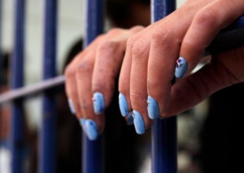 Temer concede primeiro indulto a transexuais presas