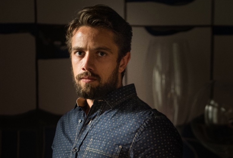 ‘O Outro Lado do Paraíso’ chega ao fim e fãs questionam: ‘Cadê o Renato?’