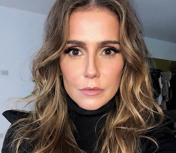 Deborah Secco diz que já fez vista grossa ao ser assediada e viveu relações abusivas