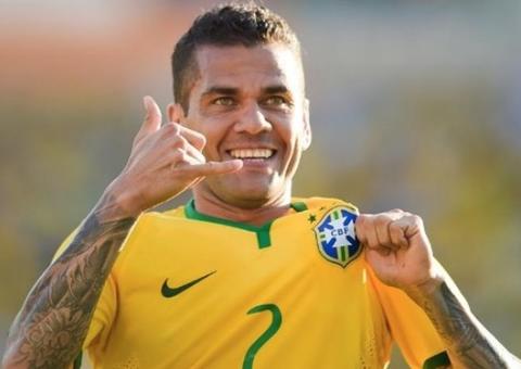 Saiba quem deve substituir Daniel Alves na Copa do Mundo