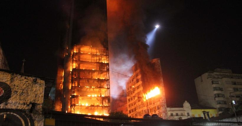 Após 13 dias, Bombeiros encerram buscas em prédio que desabou em SP