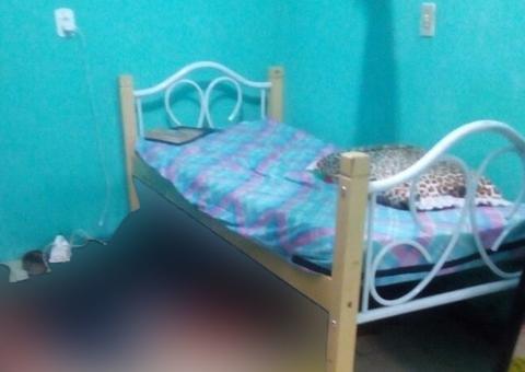 Jovem é executado com tiros de escopeta após ter casa invadida em Manaus