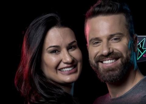 Casal gasta R$ 70 mil em recauchutagem para participar de Power Couple 