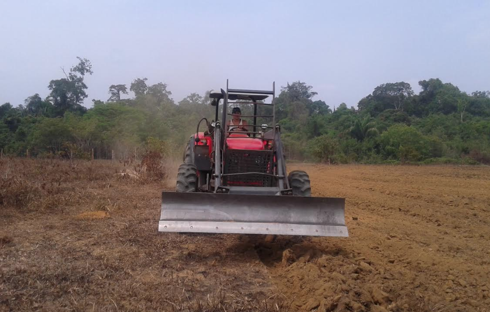 Governo lança programa de crédito e inaugura fábrica de farinha no Amazonas