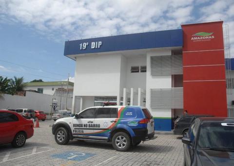 Em Manaus, pai acusado de fraturar rosto de diretora revela detalhes à polícia