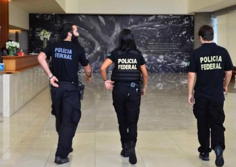 Homem é indenizado em R$ 20 mil após constrangimento causado por Federais