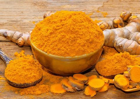 Comer açafrão todos os dias transforma 5 coisas no seu corpo