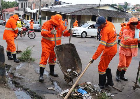 Ruas do bairro Alvorada recebem mutirão de limpeza