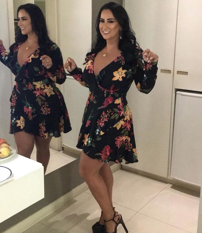 Fabíola Gadelha nega redução de estômago e conta como perdeu 30 kg