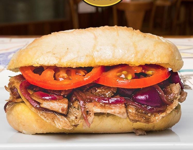 Manauara Food Xperience oferece pratos deliciosos com preços acessíveis 