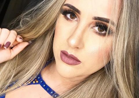  De biquíni, ex-BBB Patrícia dispara: 'quem me chamou de Peppa aguenta ou surta'