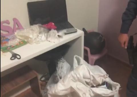 Laboratório de crack é achado em quarto de criança de 2 anos