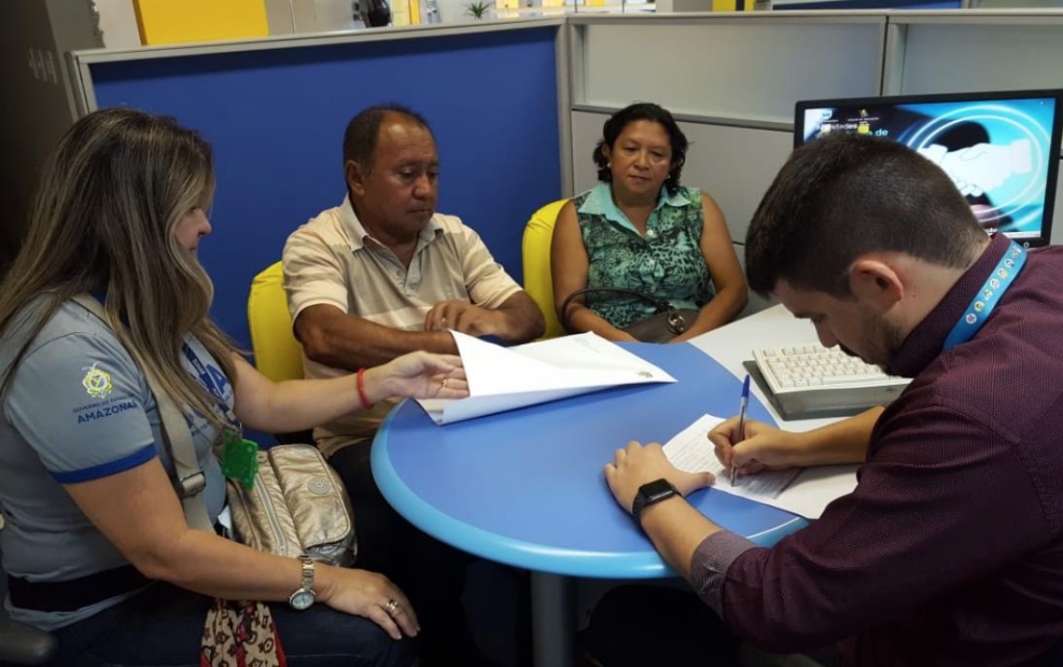Governo inicia pagamentos de indenizações para ex-moradores do ProsaiMaués
