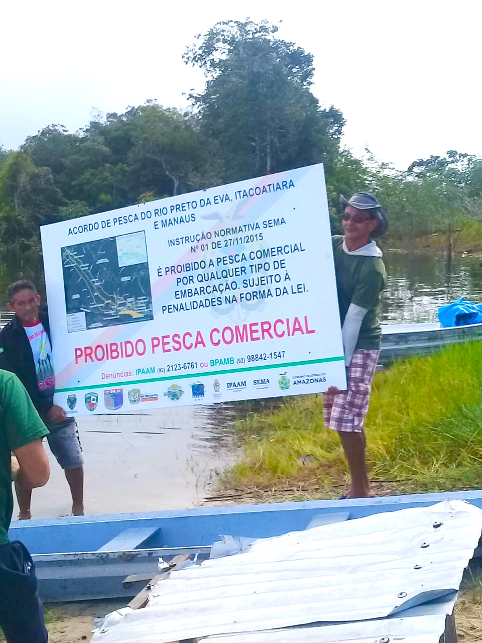 Sema proíbe a pesca comercial em uma área 74 mil hectares, de Manaus até Itacoatiara