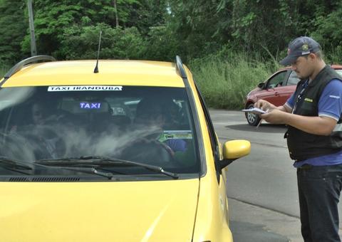 Detran e Arsam realizam fiscalização para coibir transporte clandestino no Amazonas